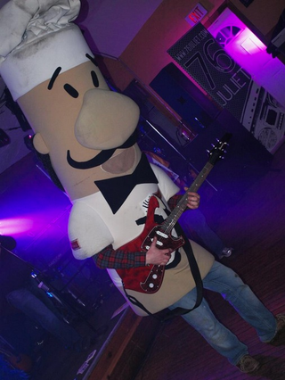 Illustration for article titled Brewers' Racing Sausage Thieves Took Their Prize On A Boozy Bender